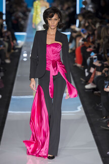 Moschino Fall 2018 Ready-to-Wear , Moschino осень зима 2018 , Fashion show , неделя моды в Милане , MFW , Mainstyles